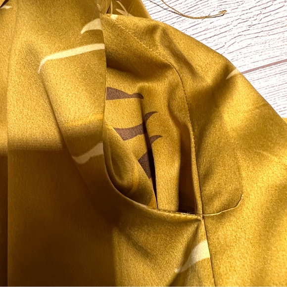 EXPRESS x Rocky Barnes Kimono Maxi Wrap Dress - Picture 9 of 16